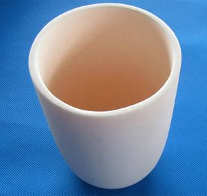 Alumina ceramic crucible for oven-to-table use
