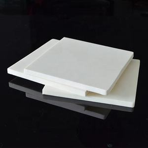 Alumina ceramic plate for high-performance bakeware